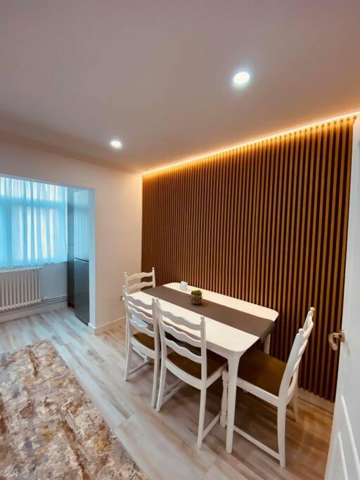 Apartament In 古拉哈莫卢洛伊 外观 照片